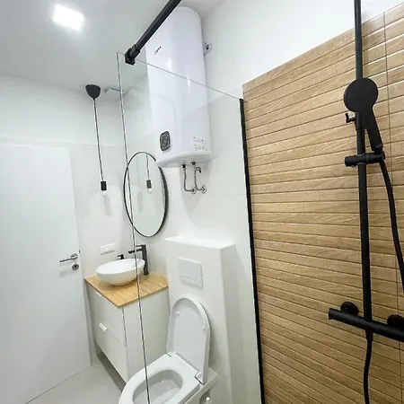 Modern Overlooking Downtown * Makarska