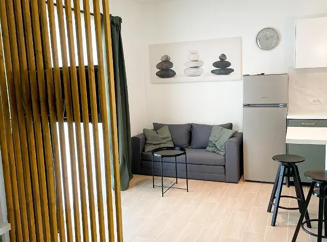 Modern Overlooking Downtown * Makarska